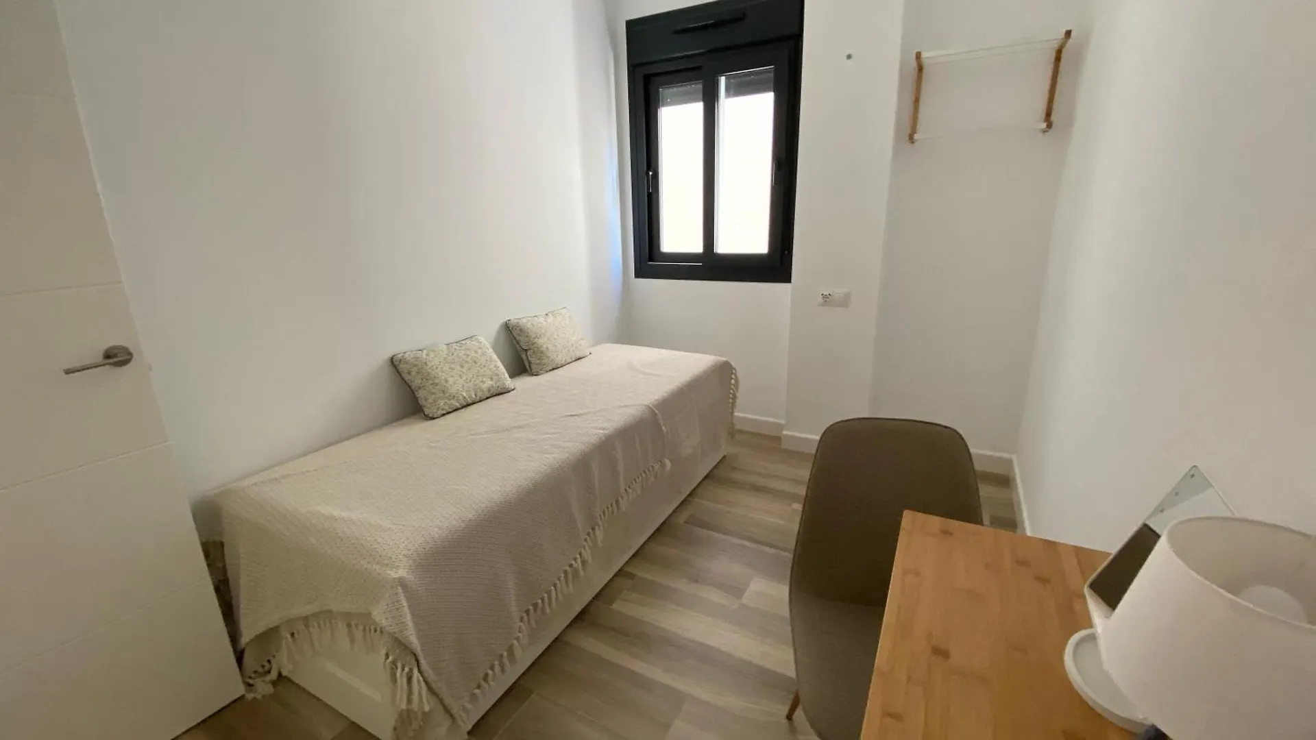 Pablo Pistachio Apartment Malaga