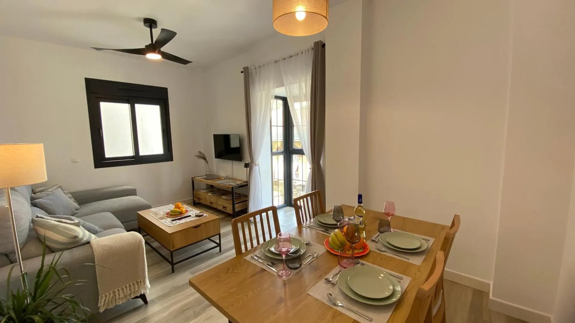 Pablo Pistachio Apartment Malaga